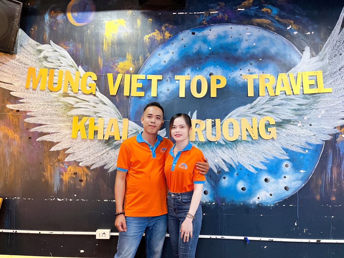 Viet Top Travel Opening