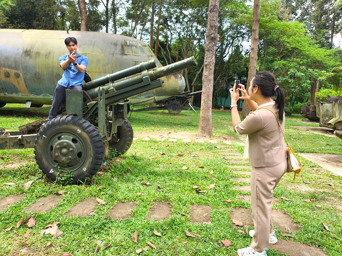 Saigon – Cu Chi tour to explore the historic Cu Chi tunnels